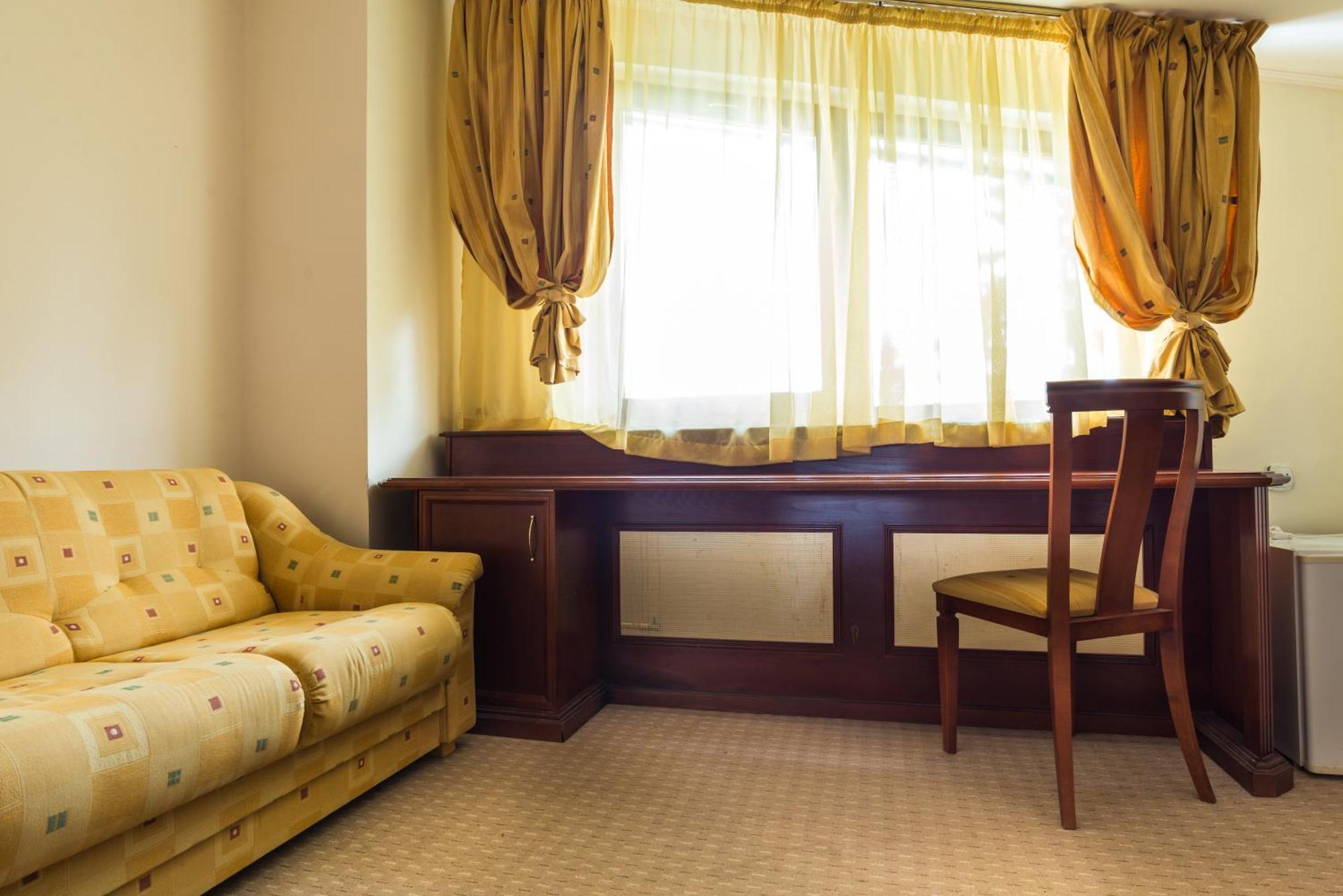 Elina Hotel ปอมโปโรโว ห้อง รูปภาพ